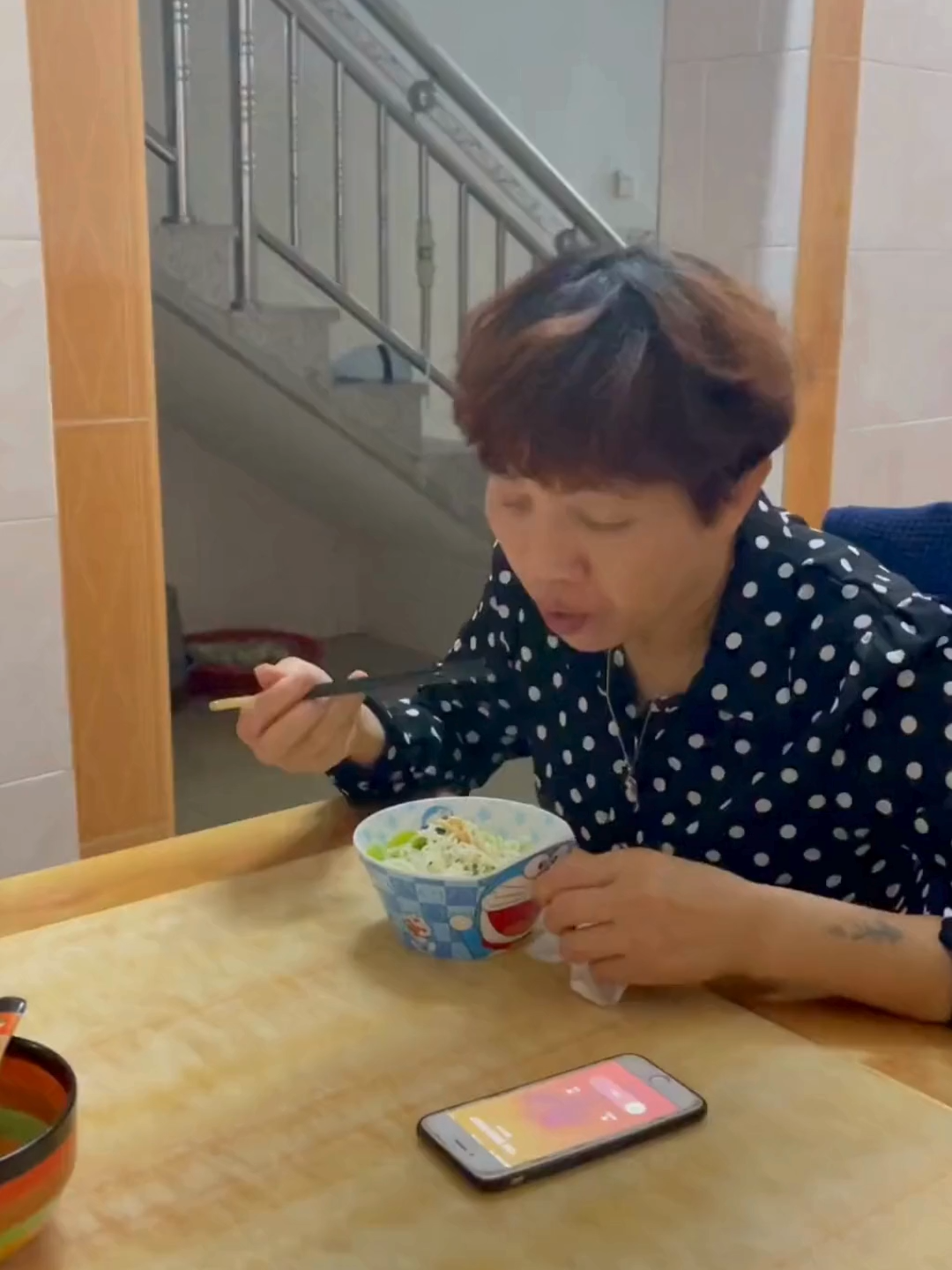 20211104-兰兰说给我注意点，身边全是我的眼线，哈哈哈哈#家庭日常 #familyvlog #泉州朴奈恩一家 #punaien #punaienshop