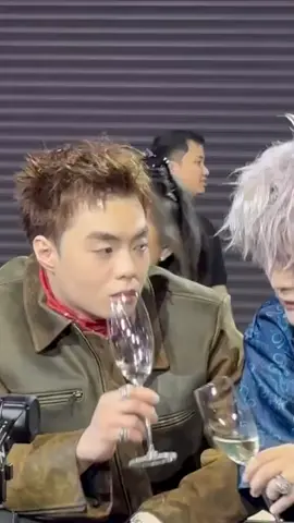 #negav #xuhuong #atshconcert nhìn mặt ngơ chưa kìa💔