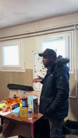 « 90 minutes pour vivre VOTRE moment ! » 🥰 Les derniers mots de ce coach de Vernon (R2) avant que ses joueurs aillent disputer le match d’une vie pour le 6ème tour de la Coupe de France ! 🔥 #discours #motivation #entraineur #footamateur #coupedefrance 