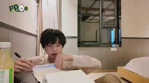 : cưnggg 😽 #trandichhang #chenyiheng #陈奕恒 