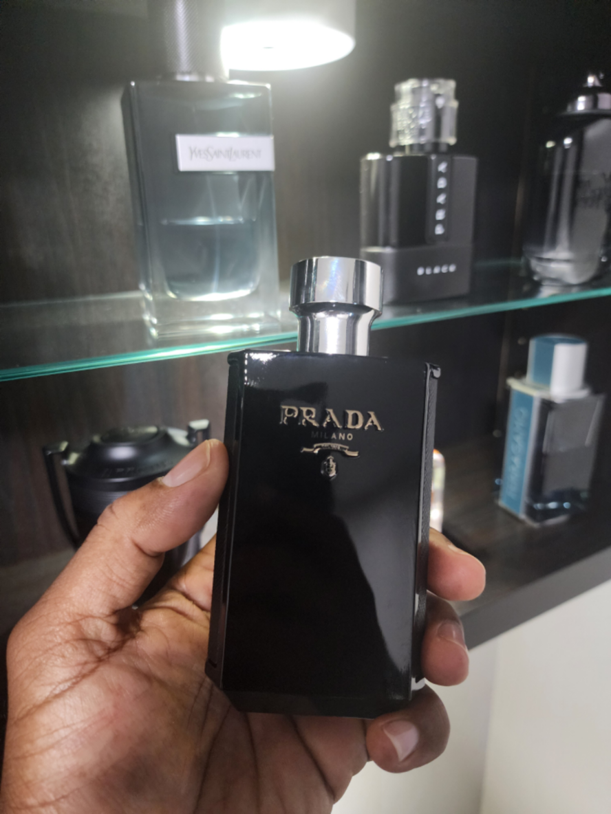 Best for: The modern man who appreciates luxe designer fragrance; ideal for evenings, dates, colder seasons (fall/winter) or formal settings.#fyp #fragrancetiktok #prada #scentoftheday #genx 