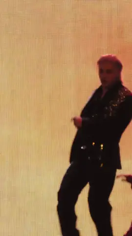 완전 울프 같다🐺 #バンチャン #bangchan #straykids #straykidsbangchan #dominate