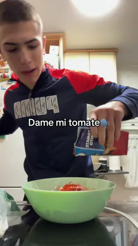 Ualaa vaya gapo meto 🗣️#humoor #aka #risa #risas #humor 