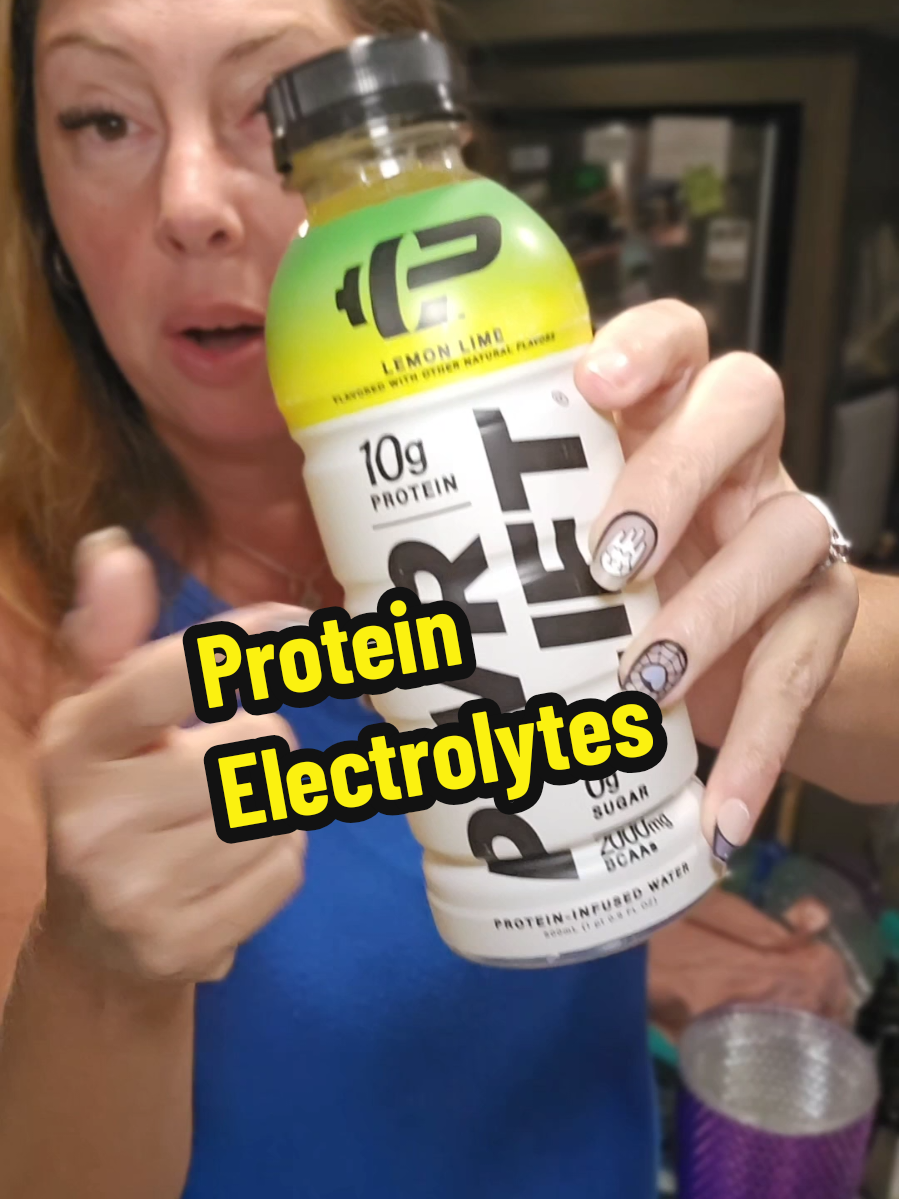 10g protein + 650mg electrolytes, ZERO sugar 💪 No chalky taste, just fruit-forward flavor! Keto-friendly post-workout hydration in a bottle. @PWR LIFT  #ProteinWater #PostWorkout #GymTok #FitnessHydration #KetoFriendly