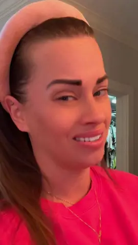 Anyways I LOVE this duo! Smells and feels amazing!! #tiktokshop #tiktokshopcreatorpicks #tiktokshopfinds #hygiene 