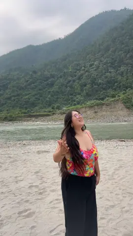 Almost slipped last ma hahaha 😂😂  #thatssotrue #fy #fyp #travel 