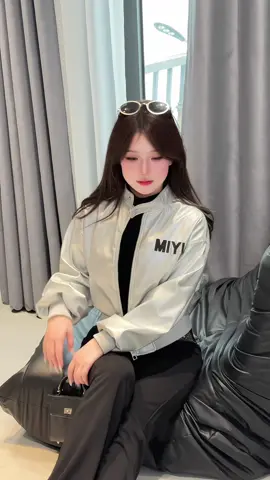 Nhìn là mê luôn ạ #xuhuong #thinhhanh #aobomber #viral #setdoxinh