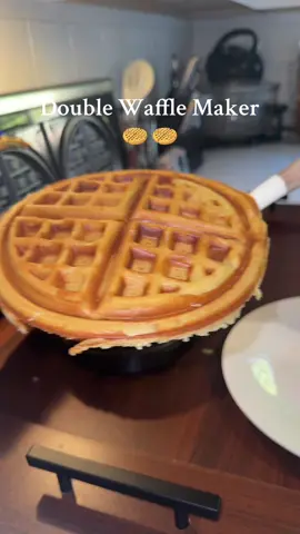 No more store-bought waffles! This makes homemade ones so quick and effortless. 🧇✨#wafflemaker#waffle#breakfast#blackfridaysale 