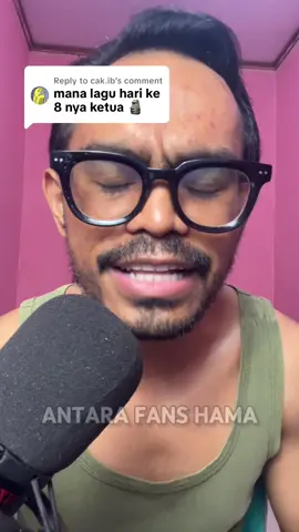 Replying to @cak.ib lagu kedelapan dari album menghina RRQ| lagi lagi W buat viewers live stream gue yg udh nyumbangin 80% liriknya 😁