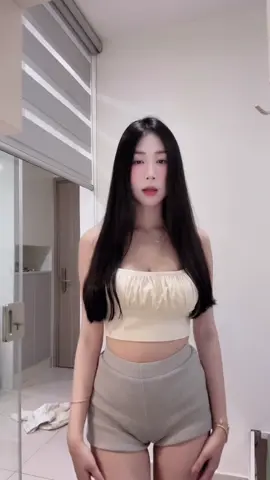 lâu lắm k gặp =)))                                         #viralvideo #xuhuong #hiphop #tiktok #xuhuongtiktok 