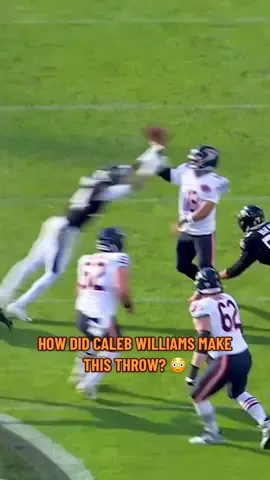 #djmoore tracked it down with one hand 🔥 #calebwilliams #chicagobears #nfl 
