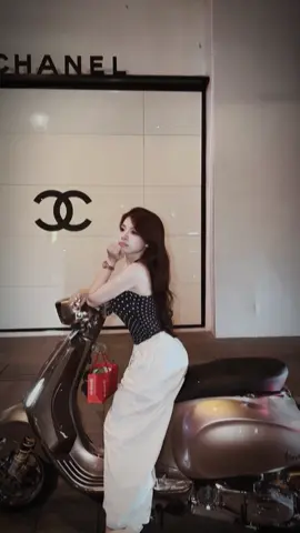 Vì em không biết ngọt ngào ☺️ #fypシ #vespatft #saigon #xuhuong 