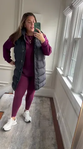 Because a comfortable and functional mom-fit is a must on a weekend. All details on my LTK (link in bio) 