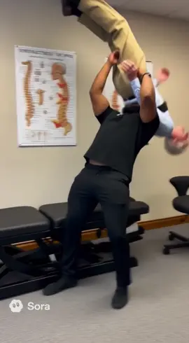 Another satisfied client . Book with me today #chiropractor #soraai #elwapo903 #fyp 