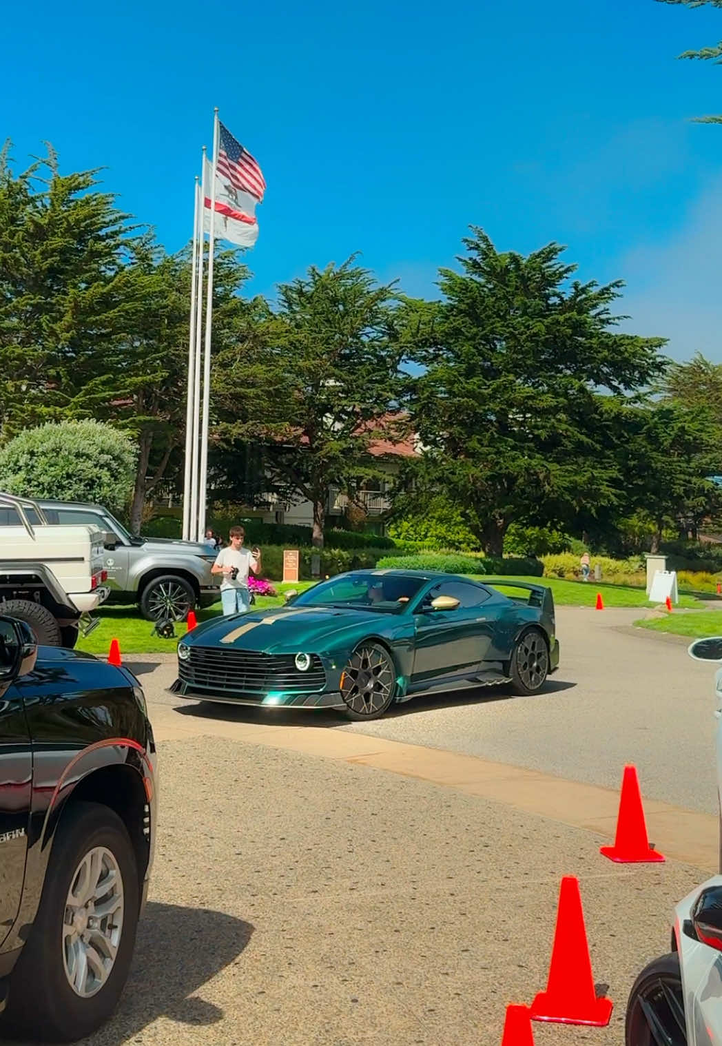 Peak Aston Martin 🥹 #astonmartin #valiant #car 