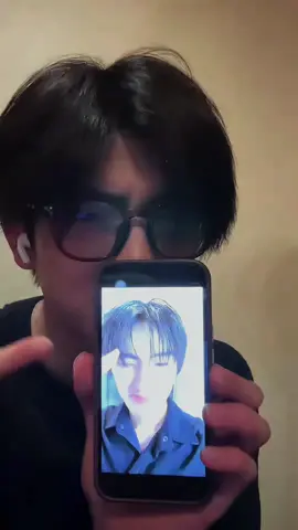 takealookofmygirlfriend🦊🍓 ( #thomaskong #tthomastc #kongjiro )