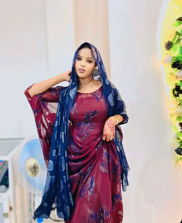 💅😮‍💨@🖤أروى 