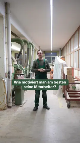 Wenn Theorie auf Realität trifft😅…                                     #emmel #alzenau #chef #mitarbeiter #heldenimhandwerk 