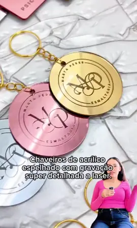 O momo mais lindo e delicado para celebrar e imortalizar momentos inesquecíveis ou dar blindar que valoriza seu trabalho eu achei !  🔗 Link com cupom de desconto nos comentários. #acheinashopee🧡  #tendenciasdetiktok  #creatorsearchinsight  #encontreinashopee  #lembrancinhaspersonalizadas @Mulheres Modernas 