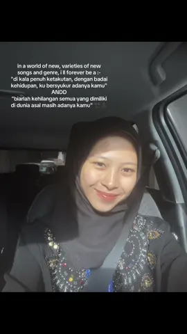 forever a sedetik lebih girly </3