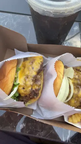 shake shack is where its at #food #shakeshack #Foodie #mukbang