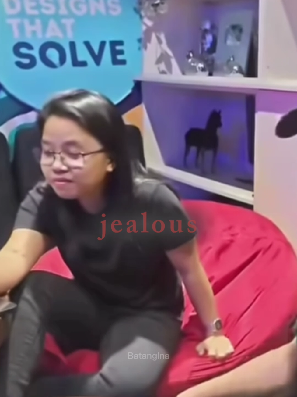 The facial expression says it all 🤭😆 @batangineer @GLI Construction Services #BatangxIna #layaggg🤟🏻 #gliconstructionservices #gl 