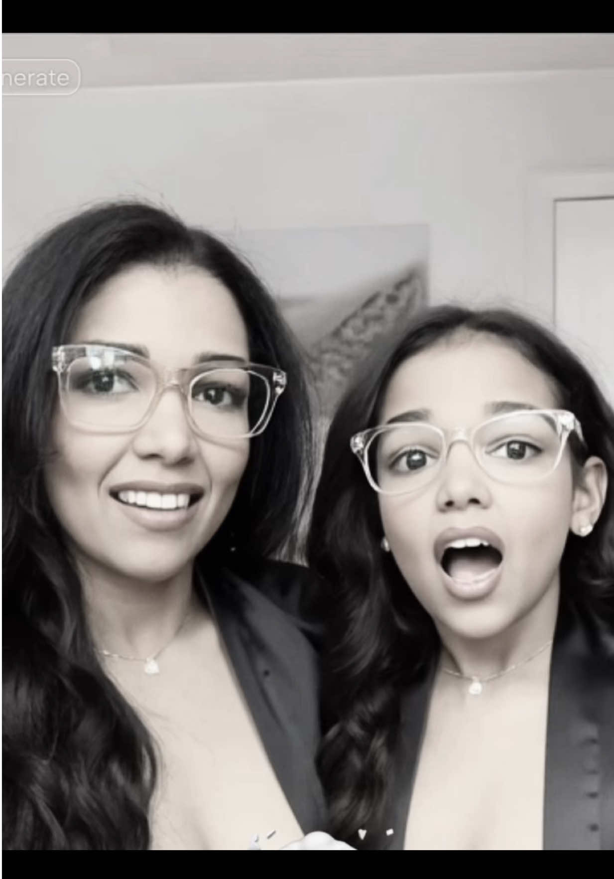 Hahaha this definitely is so fun to try!!  . . . . #multiaverso #aifilter #efeitoidade #simscut #cutcap 