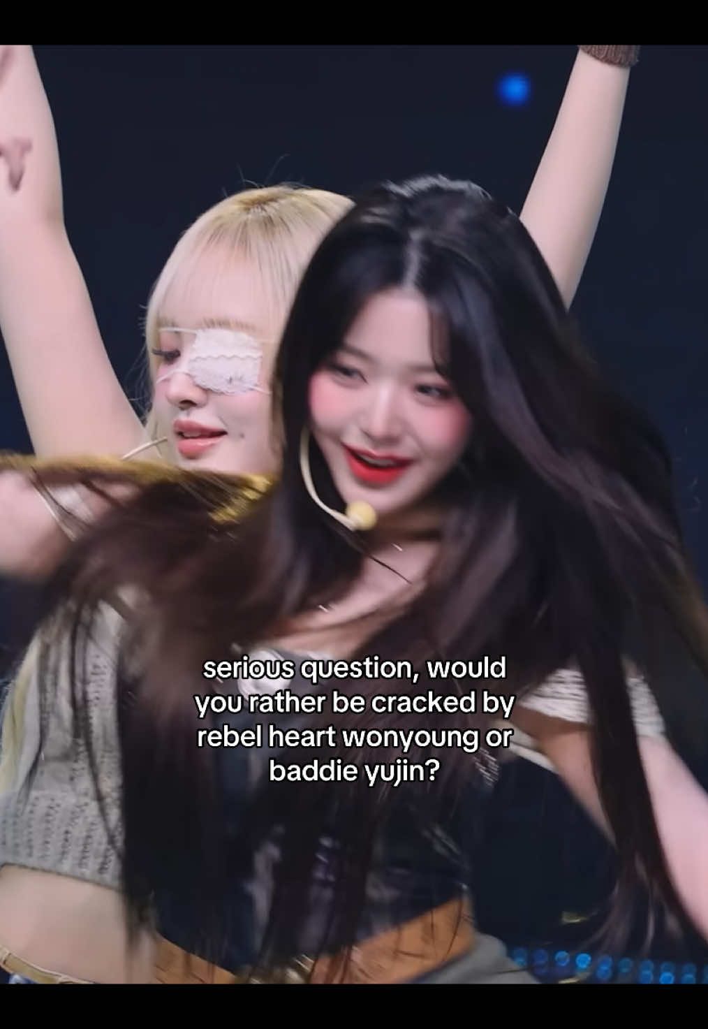 I need it from both ends hello #cracked #wonyoung #yujin #kpop #fyp 