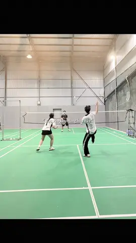 Tay vợt mới nhú 😂 #caulong #badmintion 