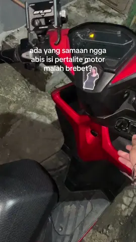 kronologi : sebelum isi pertalite di salah satu pom daerah pujon kalo ngga ngantang motor saya ngga ada kendala, abis isi bensin di pom tersebut tiba tiba motor brebet dan susah untuk lari, tambahan ya kode mesin itu udh lama nyalanya dan tidak ngaruh sama sekali #pertalite #bahlil #fyp #beranda 