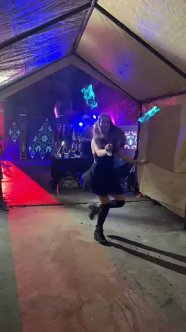 “Jig for the new poi! Jig for the new poi!!” @Katrina Rose sharing her excitement when she got her torches🥹. Welcome to the Psycircuits family 🫶🫶. #prismtorchs #poi #festival #led #dance 