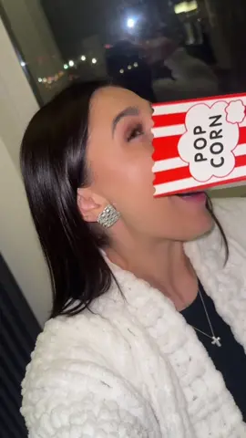 Все життя, як в кіно, а тут ще і це 🤪😅🚩🚩 #krementsova #побачення #пісня #рекомендації #стосунки 