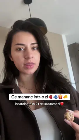 Fiecare zi e diferita😅 uneori mananc mai mult, alteori mai putin. Depinde. Voi ce mancati/ati mancat in sarcina? #sarcina #21weekspregnant #pregnant 