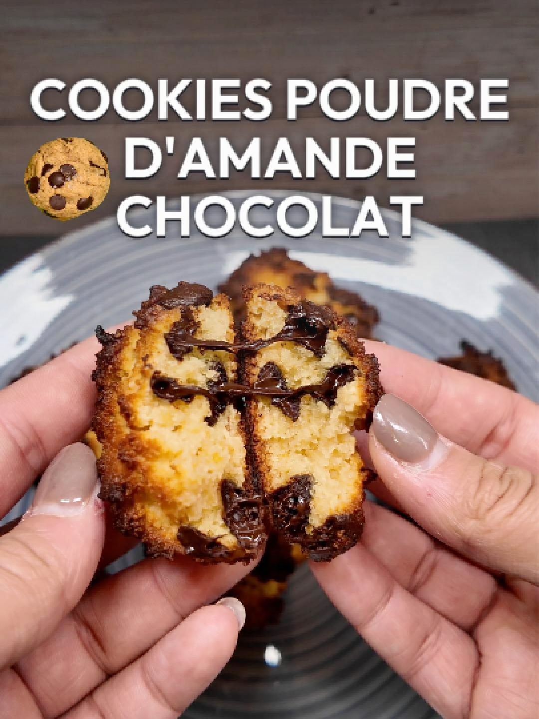 Des cookies croustillants, fondants, sans beurre ni farine 🍪 4 ingrédients, 12 minutes au four, et un goût juste parfait 🤍 Simple, rapide, healthy… le genre de recette qu’on refait sans réfléchir. #cookieshealthy #rnutrifit #recettefacile #healthyrecipe #sanssucre #comfortfood #pourtoi #foryou #cookie