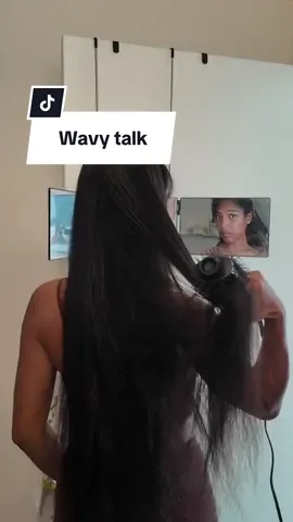 I love using this @wavytalkofficial air brush to dry my clip ins 🫶🏽 cuts the process time! #wavytalk #mch #maincharacterhair #airbrush #clipins 