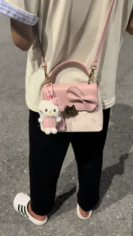 Túi kitty xinh ✨ #xuhuong #hellokitty #tuanhaishop #tuitangnguoiyeu #borryrosa 