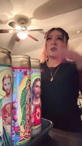 Con Dios Siempre Por Delante 🧎‍♀️‍➡️🙏🏻📿 #paratii #negociopropio #meseraslife #vamosatriunfar💯 #fielcreyenteendios 