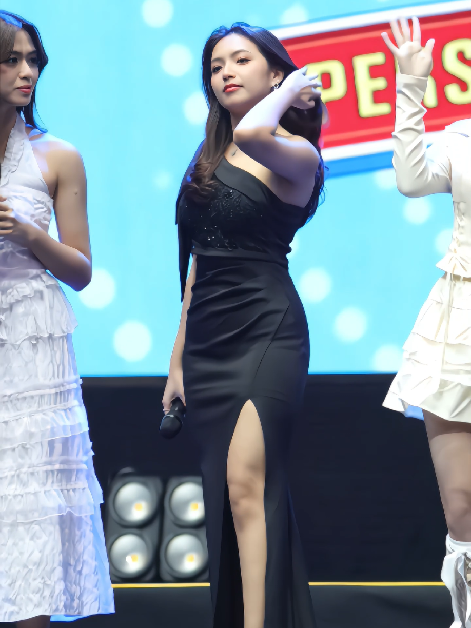 tiktok sekarang bisa share ke kalkulator😹 #graciajkt48#shaniagracia 