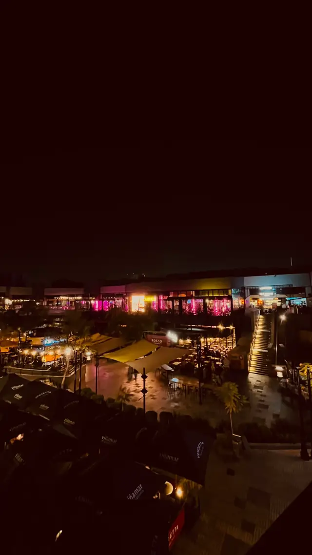 usually living 👩🏻‍🦯‍➡️