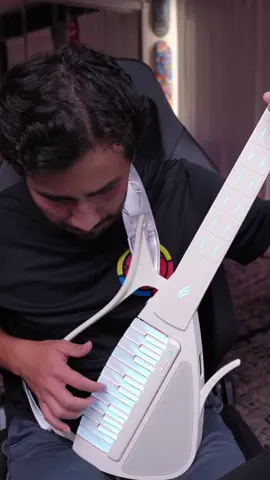 Jamming to an original with the Cyber-Guitar by @enyamusicglobal  Use code ‘gab3flow’ for 20% off all ENYA products! Link in bio 🔗 #guitartok #cybergguitar #karaokekeytar #smartguitar #hybridinstrument @EnyaOfficialFlagship 