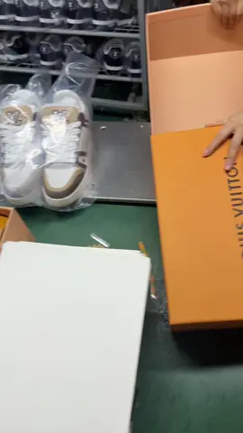 😘#lv #lvtrainer #shoe #fashion #fyp 