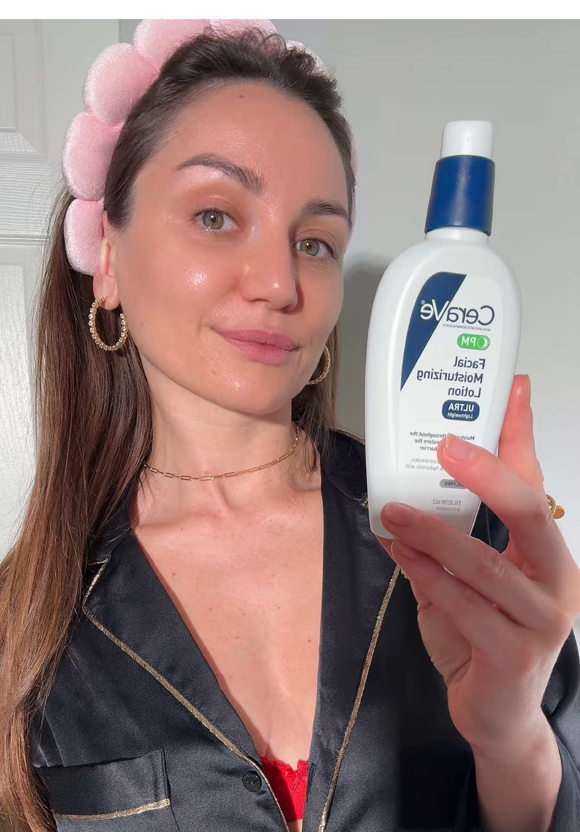 @influenster @CeraVe  I love CeraVe ❤️ #skincare #chicagoinfluencer #mybeautyroutine #українцівчикаго #українцізакордоном 