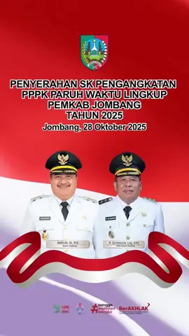 Pemerintah Kabupaten Jombang Jawa Timur . Setelah melalui proses panjang, penetapan Nomor Induk Pegawai Pemerintah dengan Perjanjian Kerja (NIPPPK) Paruh Waktu akhirnya tuntas. Sebanyak 4.101 pegawai dinyatakan sah mendapatkan NIPPPK. Penyerahan Surat Keputusan (SK) dijadwal berlangsung serentak, Selasa (28/10) besok. #asn #pppkparuhwaktu 