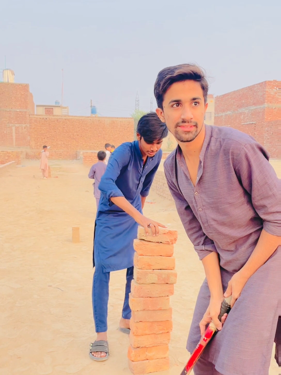 Out ho jayega !!😂😂#cricketreels #funnycricket #foryou #foryoupage 