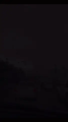 ‏“لو أني عرفت شكل الأمان،  لقضيت وقتًا أقل في الإندفاع نحوَ أذرعٍ لم تكن لي..” . . . . #1m #هواجيس #خواطر #يوميات #رجل_اربعيني 