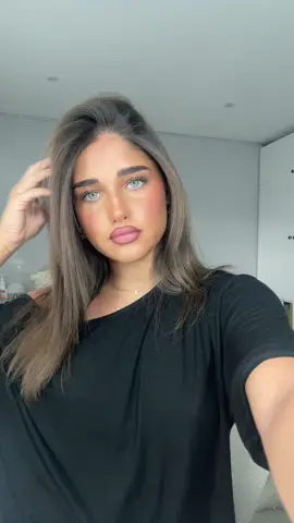 makeup routine being posted tonight angels !! 