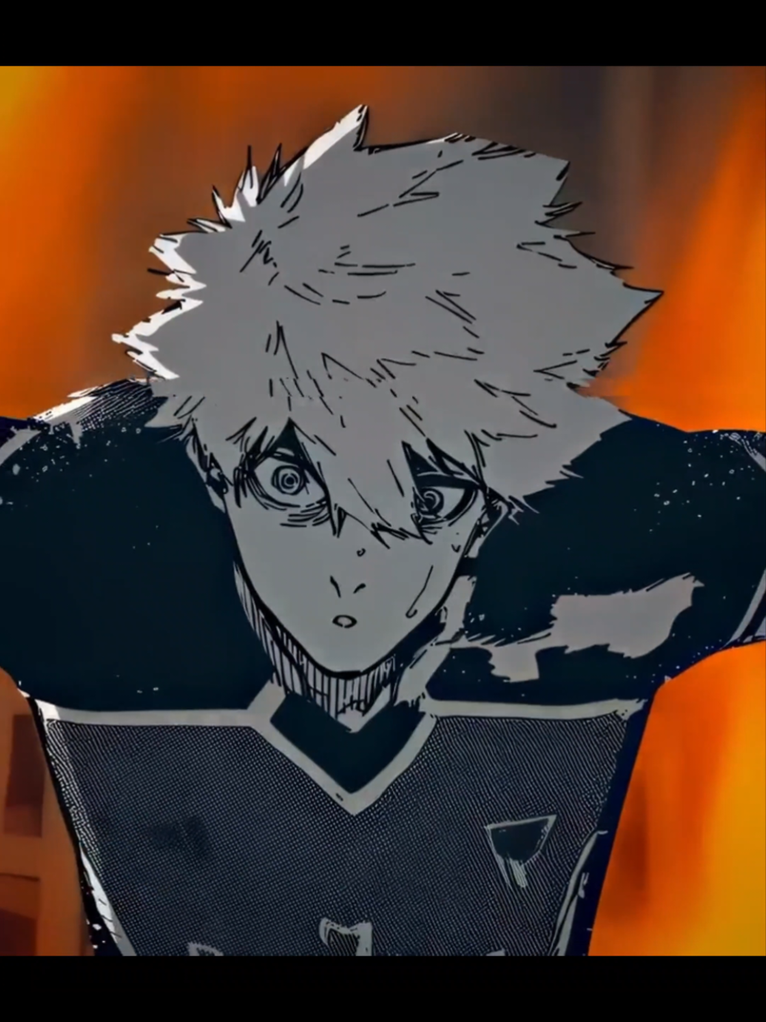 KUNIGAMI EDIT 🃏♠️ . Кунигами — персонаж из аниме и манги Blue Lock. Он один из участников проекта Blue Lock, цель которого — создать идеального нападающего для сборной Японии по футболу. Кунигами с самого начала показан как честный, добрый и целеустремлённый парень, который верит в справедливую игру и командный дух. У него рыжие волосы, атлетическое телосложение и сильное чувство долга. Его главный мотив — стать таким нападающим, который вдохновляет людей и играет честно, не нарушая своих принципов. Однако после вылета из проекта он переживает серьёзную трансформацию. Позже Кунигами возвращается, но уже совсем другим — холодным, замкнутым и мрачным. Он становится участником 