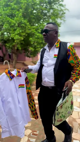 Don’t look 👀 left or right when buying paint 🎨 just buy DE-LUXY #fyp #tiktokghana🇬🇭 #deluxy 