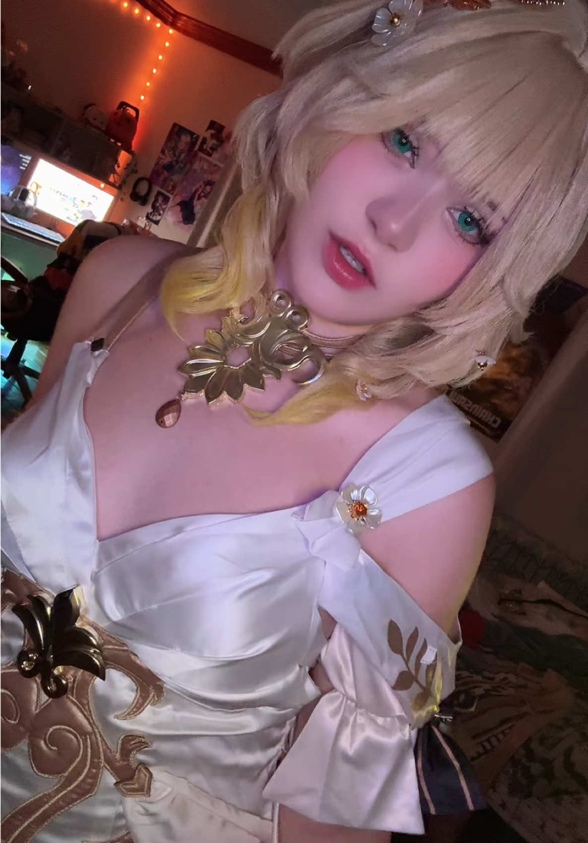 I have so many Aglaea drafts.. #aglaea #aglaeacosplay #honkaistarrailcosplay #HonkaiStarRail #aglaeahonkaistarrailcosplay 