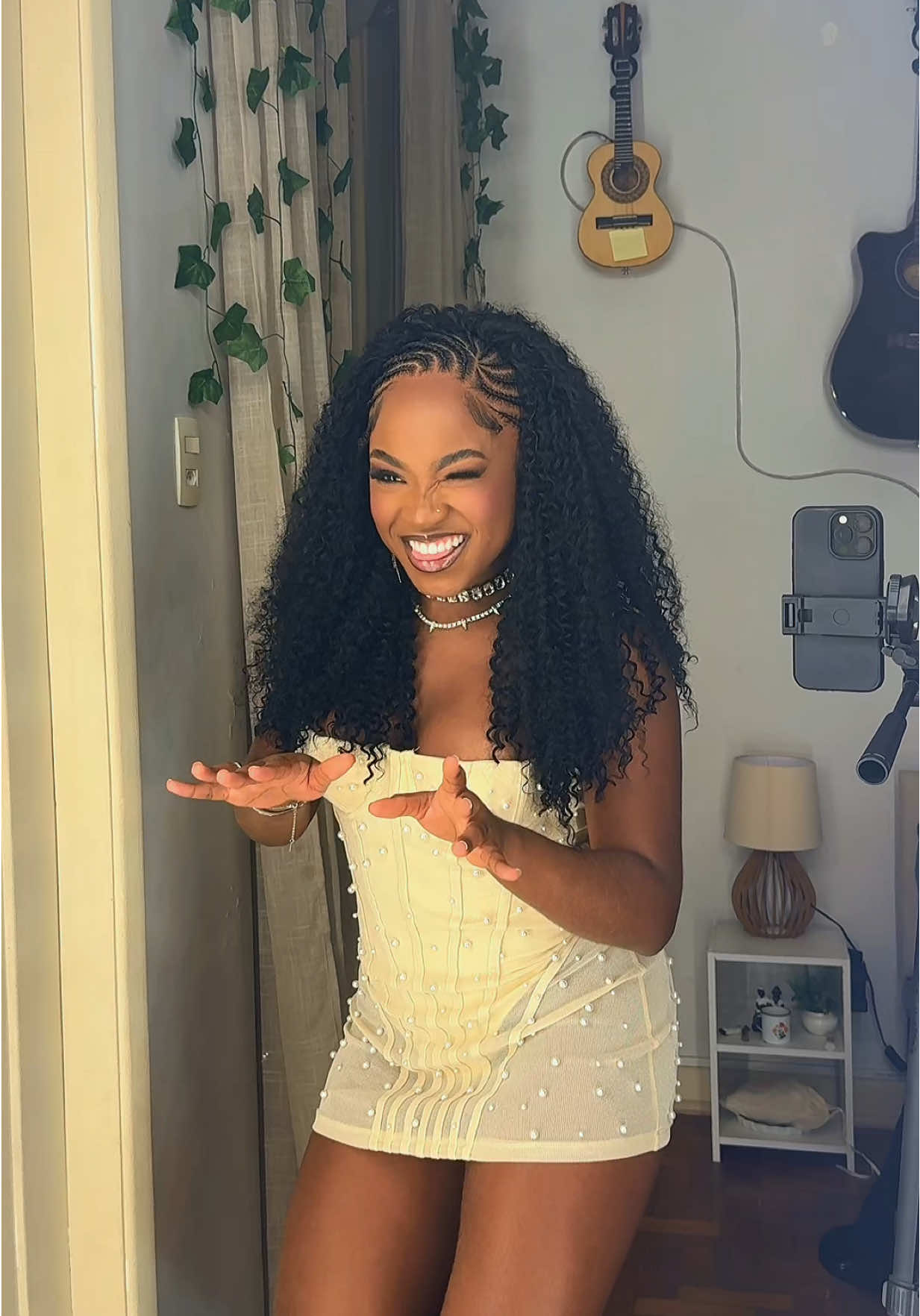 Bem minimalista kkk • #fy #explore #viral #beauty #dance 